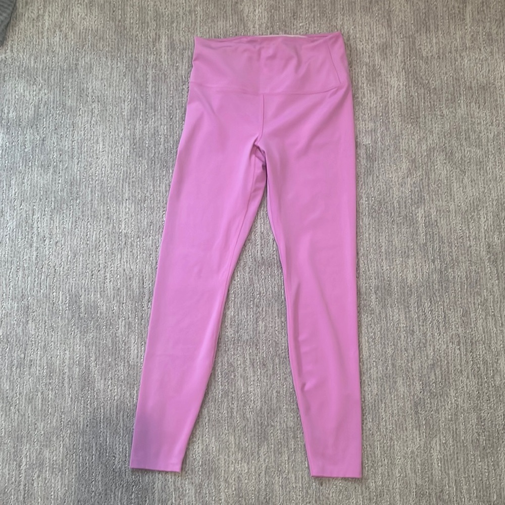 Women’s leggins legs